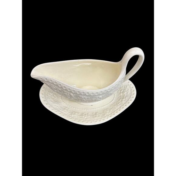 1940s Wellesley Wedgwood Ullswater China Gravy Boat and Underplate - Picture 3 of 9